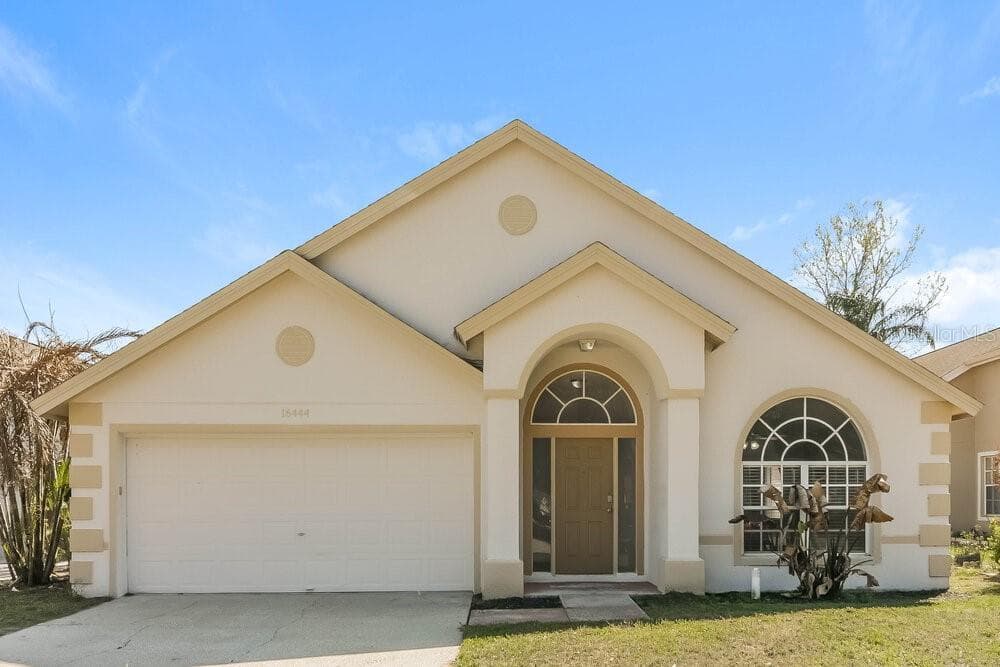16444 COOPERS HAWK AVENUE CLERMONT, FL 34714