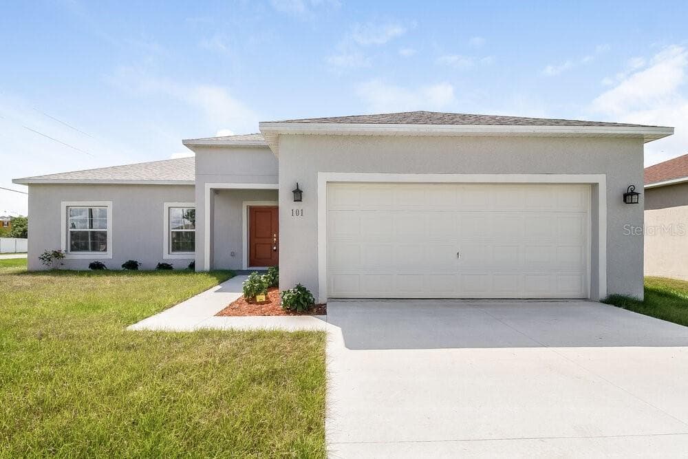 101 BURLINGTON PLACE KISSIMMEE, FL 34758