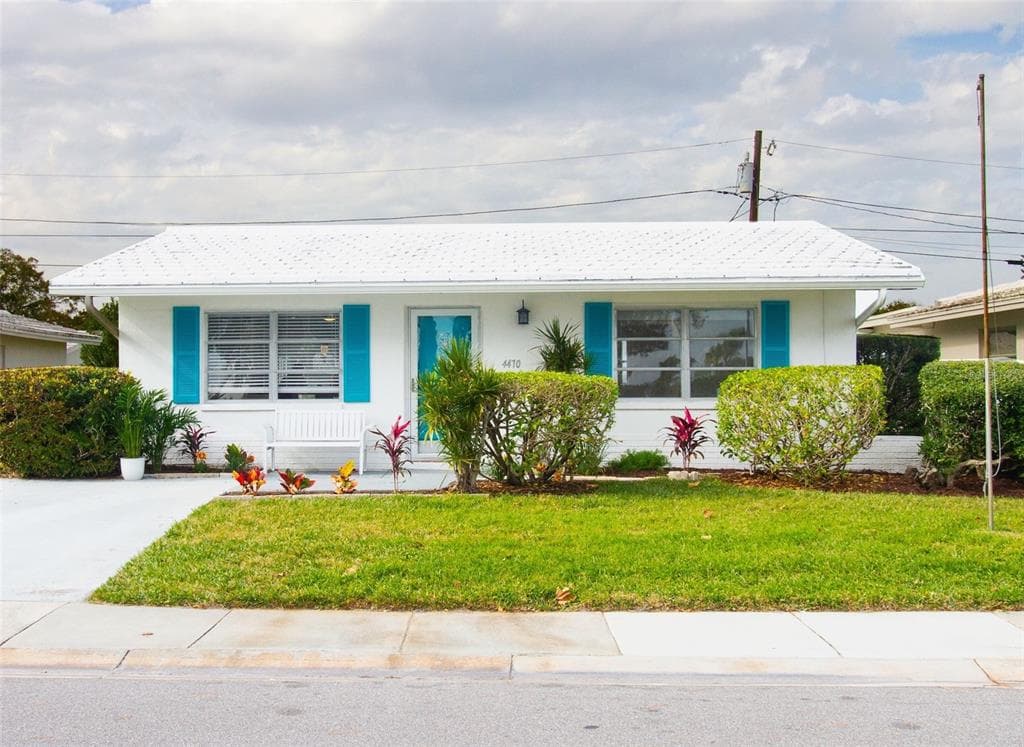 4470 MAINLANDS BOULEVARD W PINELLAS PARK, FL 33782