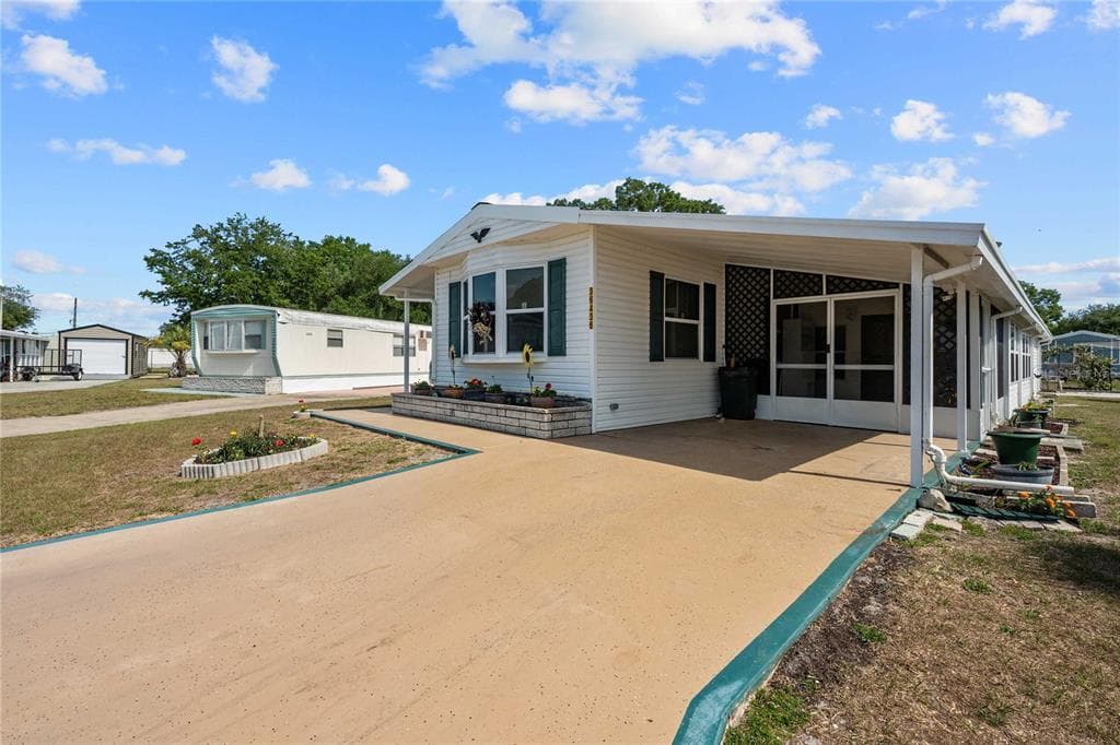 36436 CORDOVA CIRCLE ZEPHYRHILLS, FL 33541