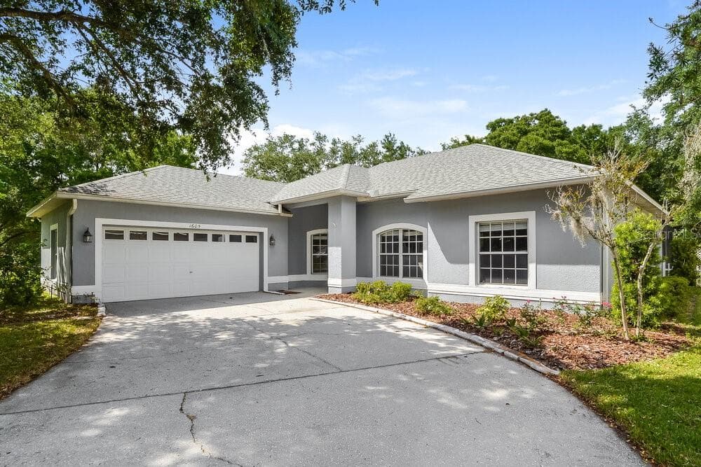 1605 SHADOWOOD COURT APOPKA, FL 32712