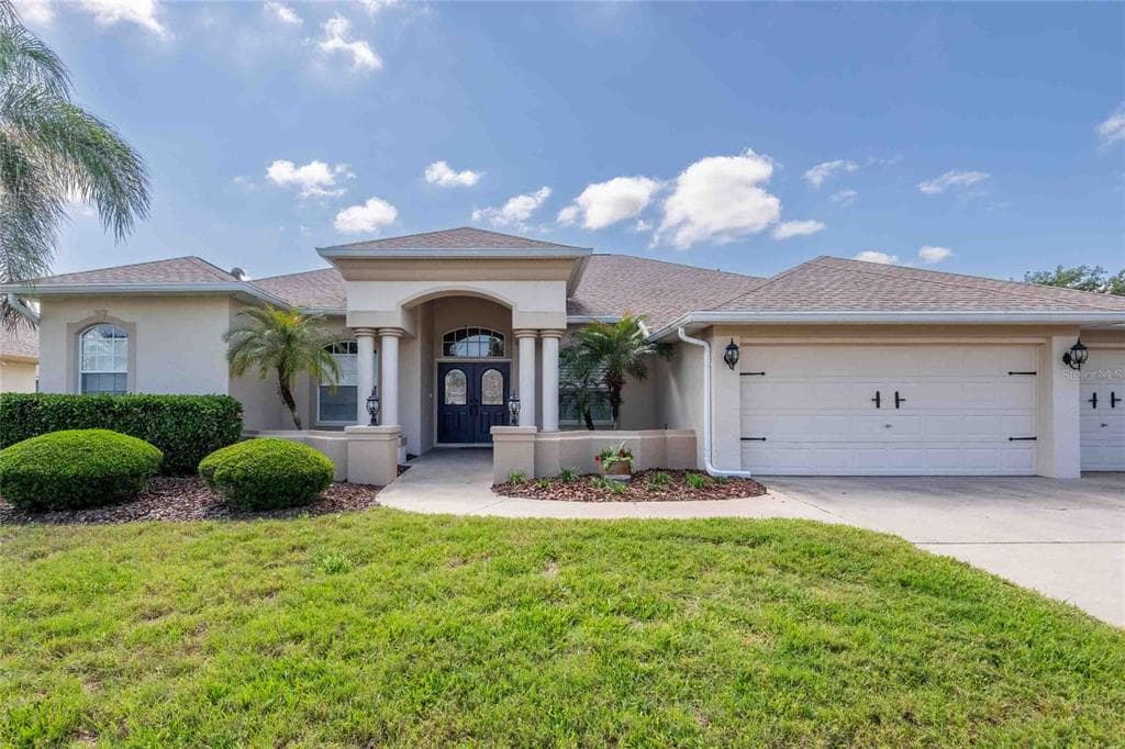 7425 MELOGOLD CIRCLE