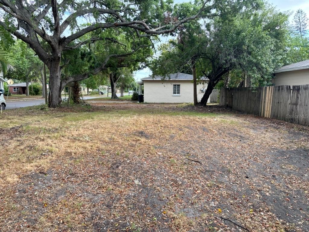 2500 LANGDON AVENUE S ST PETERSBURG, FL 33712