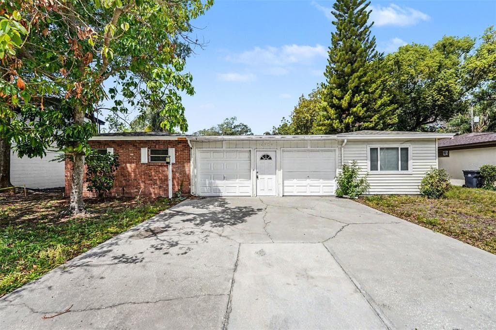 14706 CARNATION DRIVE TAMPA, FL 33613
