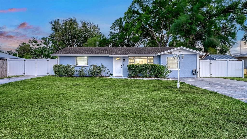 311 44TH STREET COURT W PALMETTO, FL 34221
