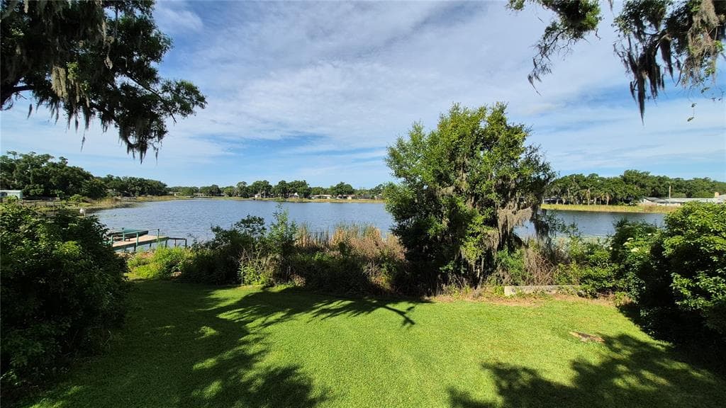 3745 LAKE BREEZE DRIVE LAND O LAKES, FL 34639