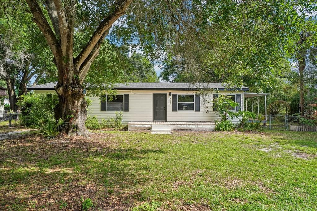 620 2ND STREET POLK CITY, FL 33868