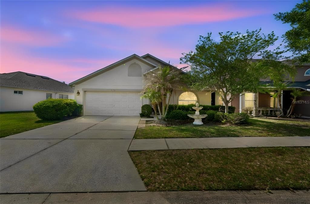4022 WATERVILLE AVE WESLEY CHAPEL, FL 33543