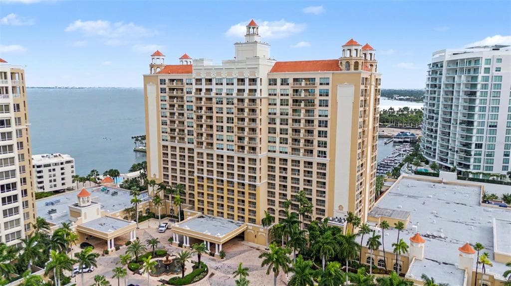1111 RITZ CARLTON DRIVE UNIT 1004