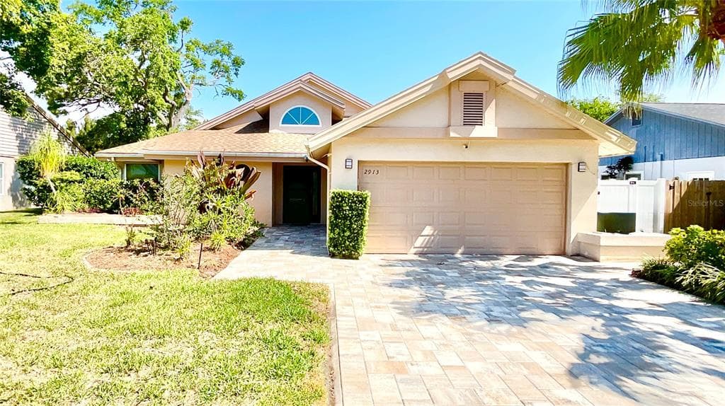 2913 LONGBROOKE WAY CLEARWATER, FL 33760