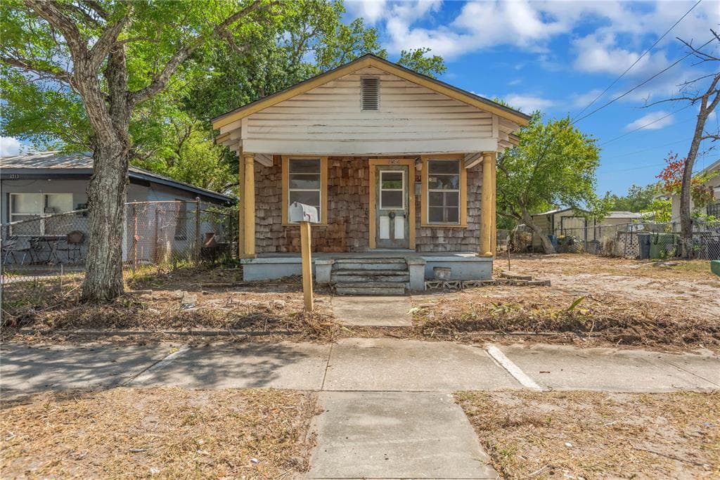 2505 E 17TH AVENUE TAMPA, FL 33605
