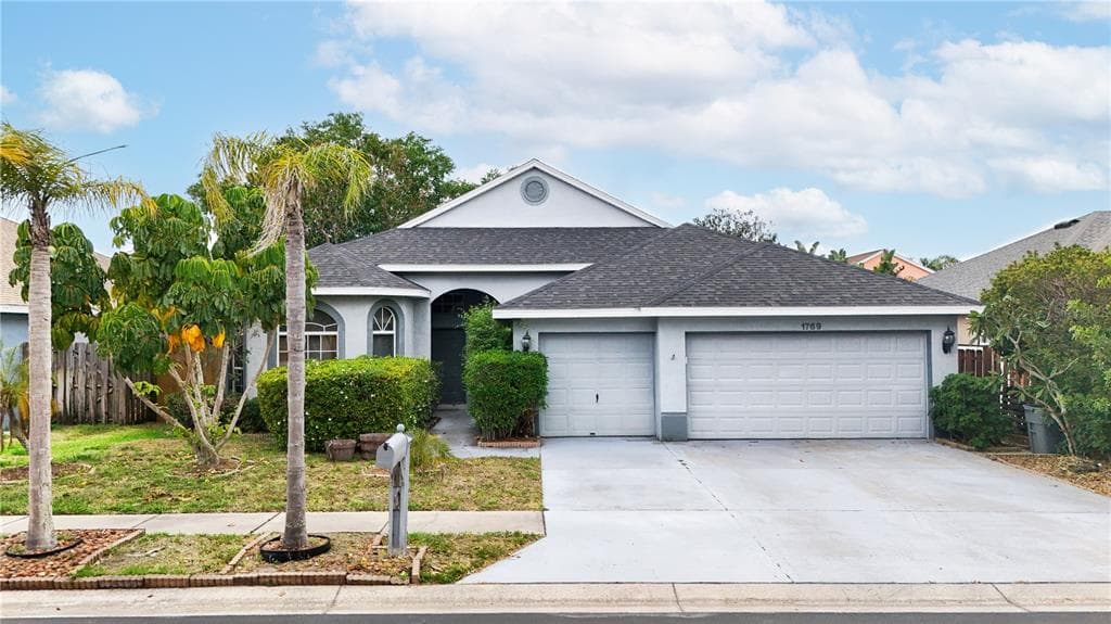 1769 WOOD BEND STREET TARPON SPRINGS, FL 34689
