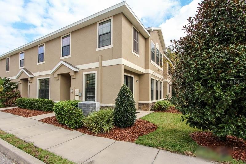 5532 KINGLETHILL DRIVE LITHIA, FL 33547