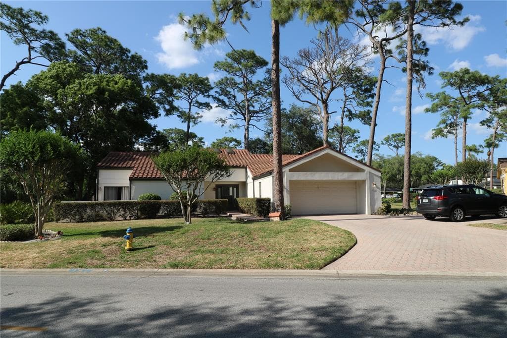 5424 SADDLEBROOK WAY WESLEY CHAPEL, FL 33543