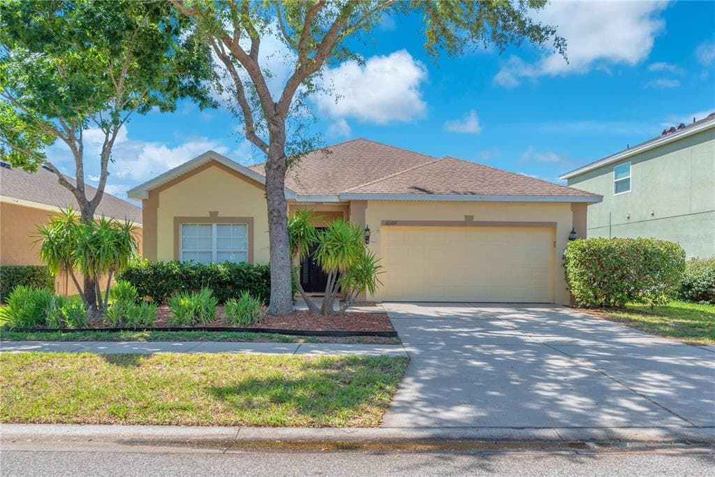 10109 CELTIC ASH DRIVE RUSKIN, FL 33573