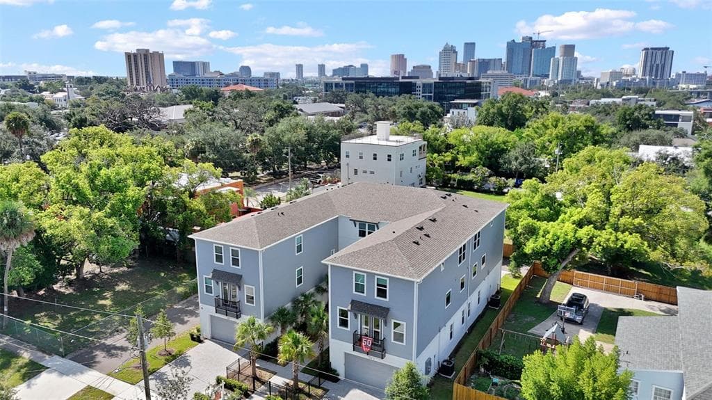 208 W FRANCES AVENUE UNIT 3