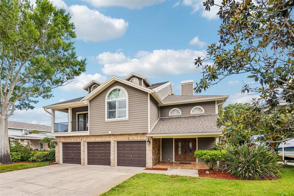 3157 N CANAL DRIVE