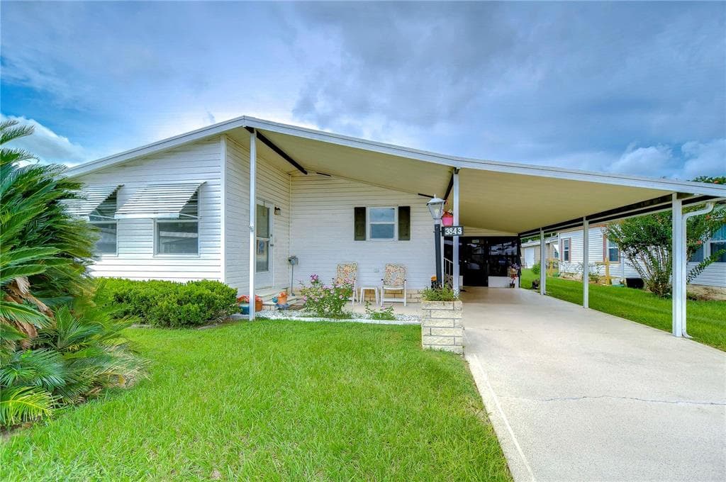3843 DAMIAN DRIVE ZEPHYRHILLS, FL 33541