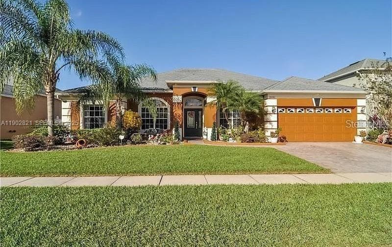 18081 THORNHILL GRAND CIRCLE ORLANDO, FL 32820