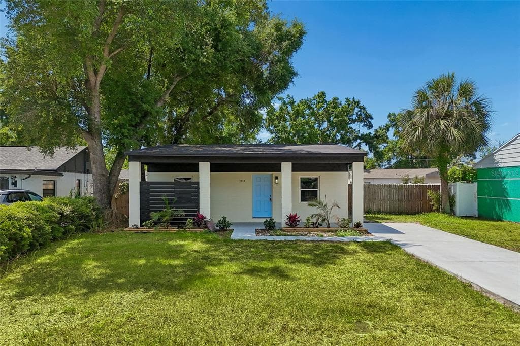 3912 W PINE STREET TAMPA, FL 33607