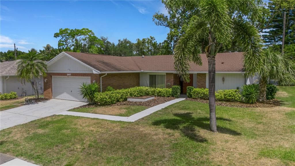 3147 E DORCHESTER DRIVE PALM HARBOR, FL 34684