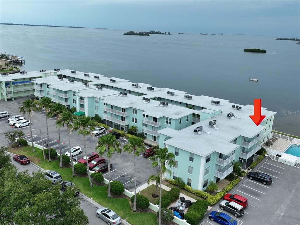 464 N PAULA DRIVE UNIT 313