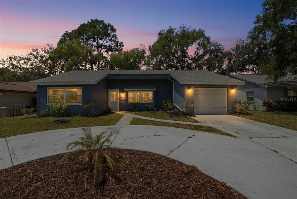 12607 BLACKBERRY ROW HUDSON, FL 34667