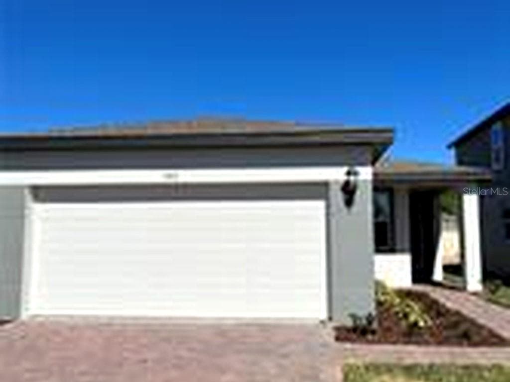953 RIVERS CROSSING STREET