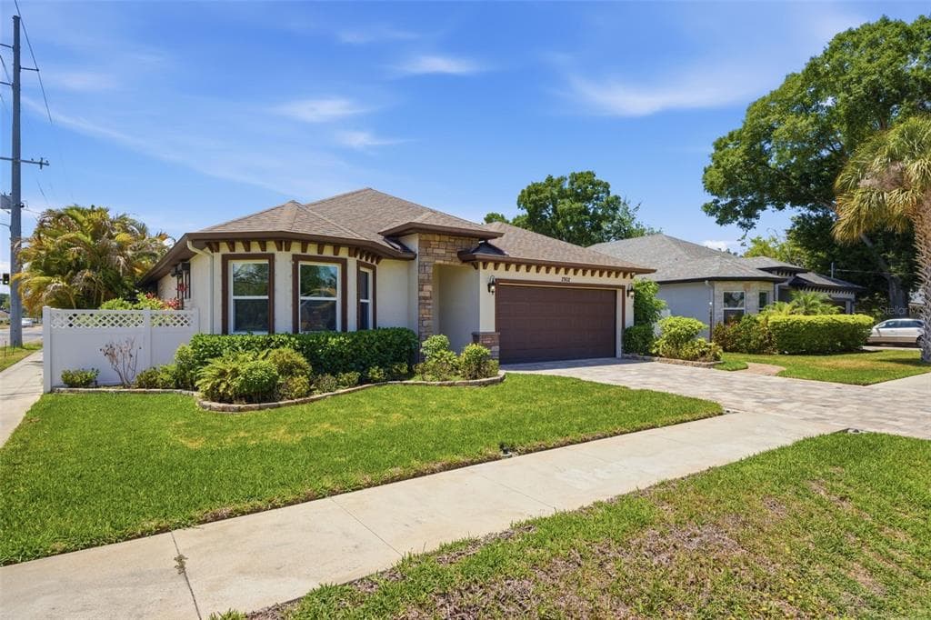 2902 W HEITER STREET TAMPA, FL 33607