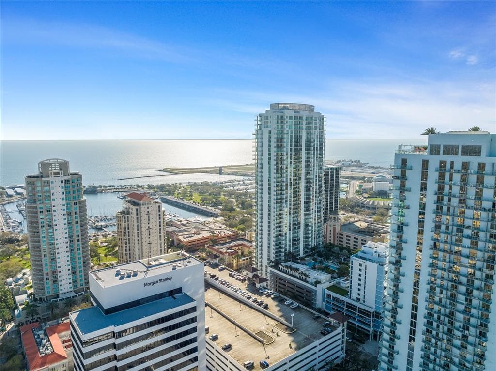 100 1ST AVENUE N UNIT 501 ST PETERSBURG, FL 33701