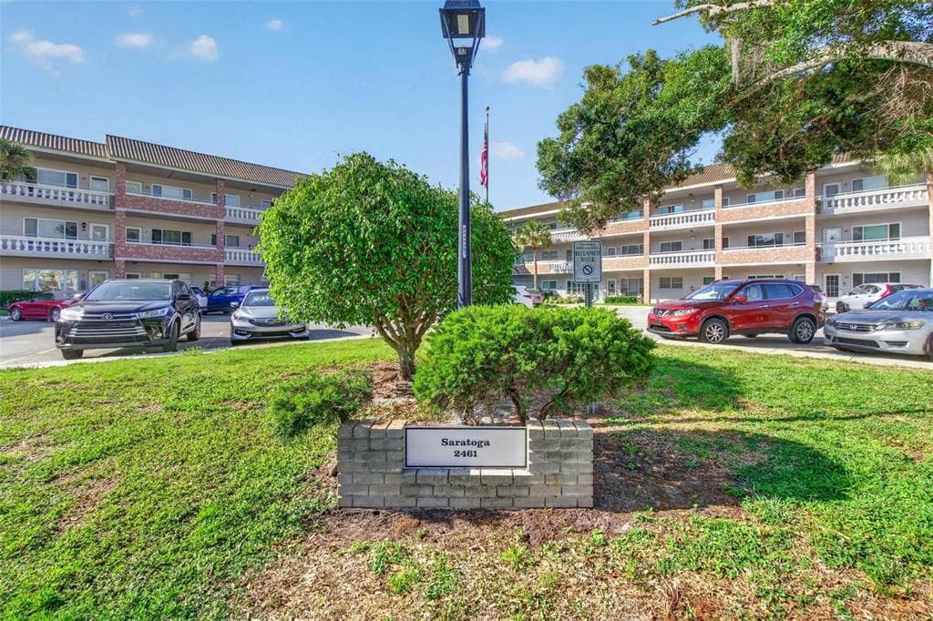 2461 RHODESIAN DRIVE UNIT 51 CLEARWATER, FL 33763