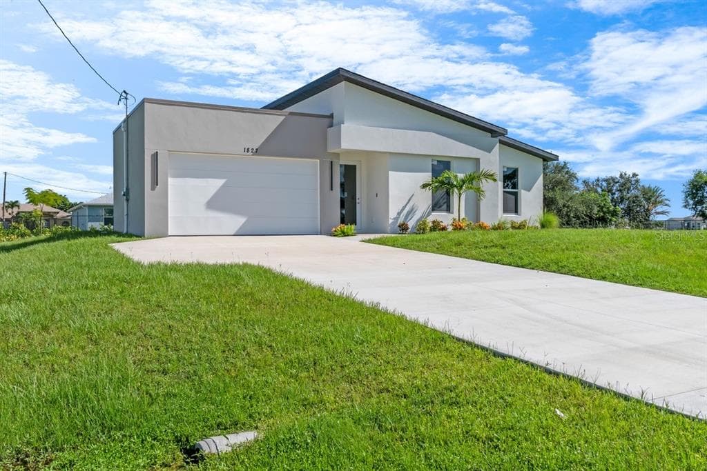 1827 EMBERS PARKWAY W CAPE CORAL, FL 33993