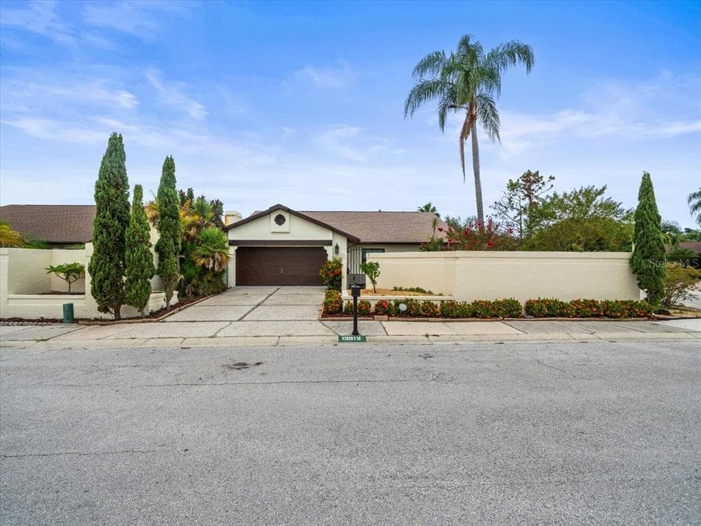 13512 SOBRADO DRIVE TAMPA, FL 33624