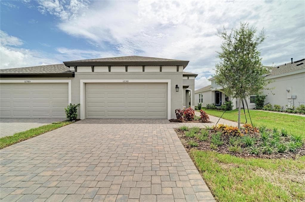 12361 OAK  HILL WAY PARRISH, FL 34219