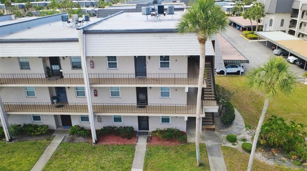 8681 BARDMOOR BOULEVARD UNIT 208C SEMINOLE, FL 33777
