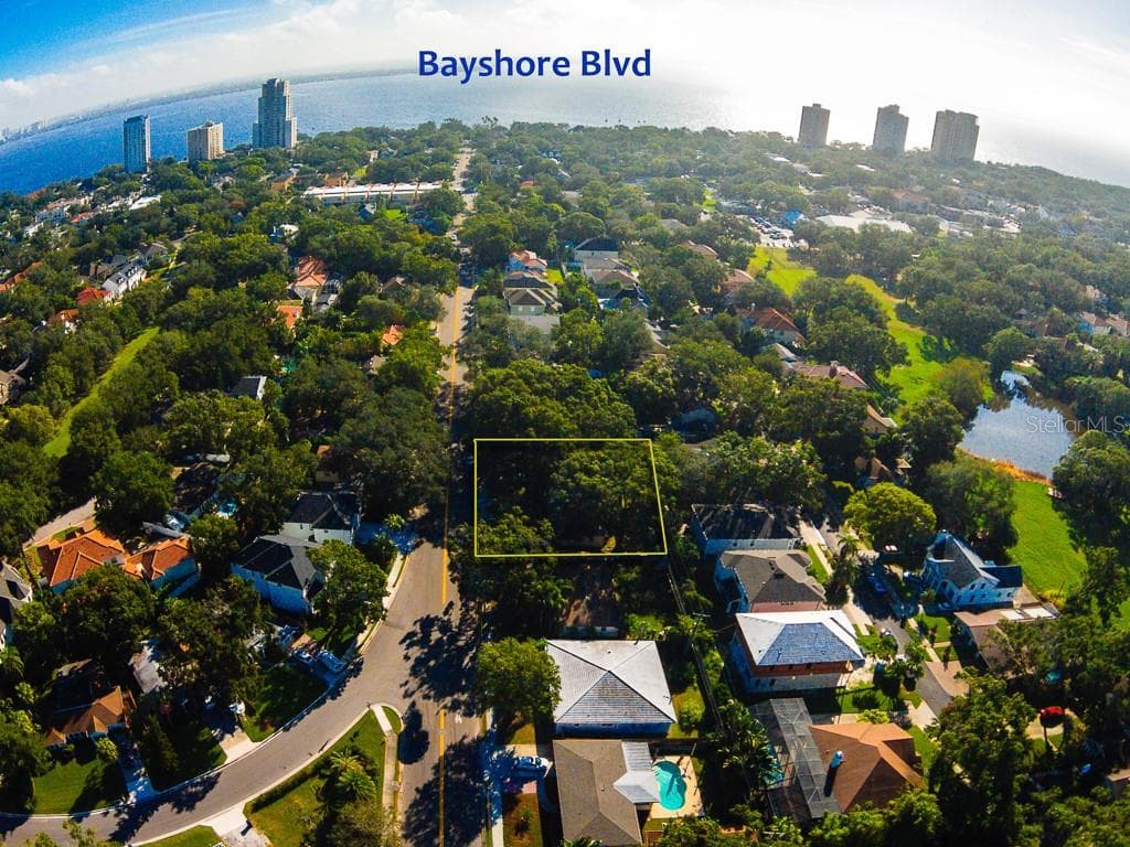 3136 W EUCLID AVENUE TAMPA, FL 33629