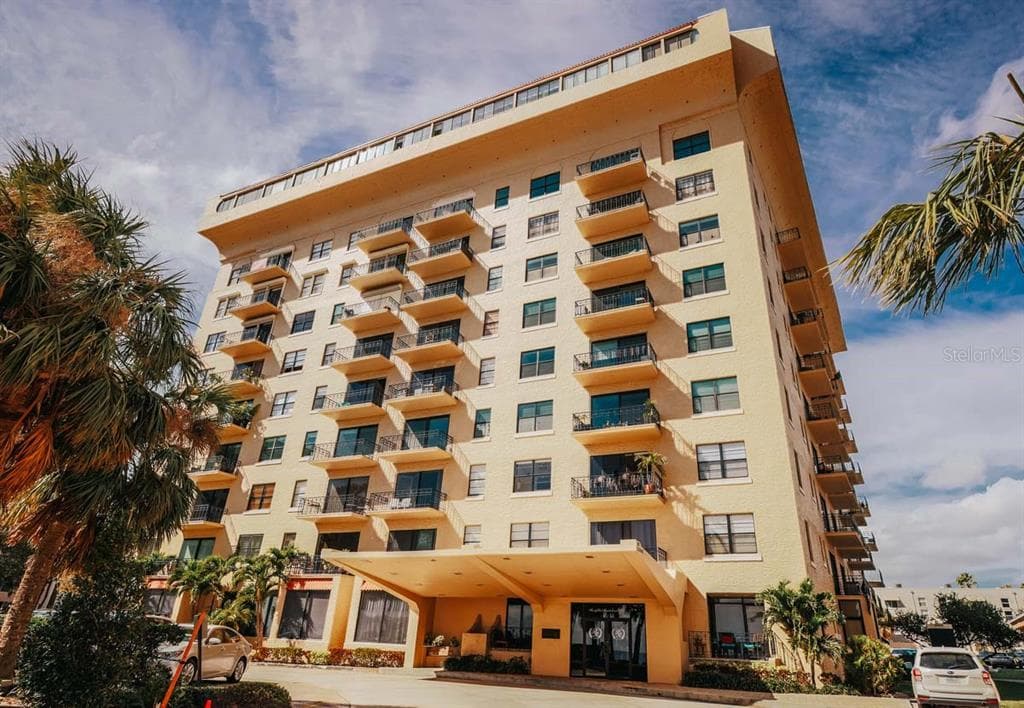 2109 BAYSHORE BOULEVARD UNIT 606 TAMPA, FL 33606