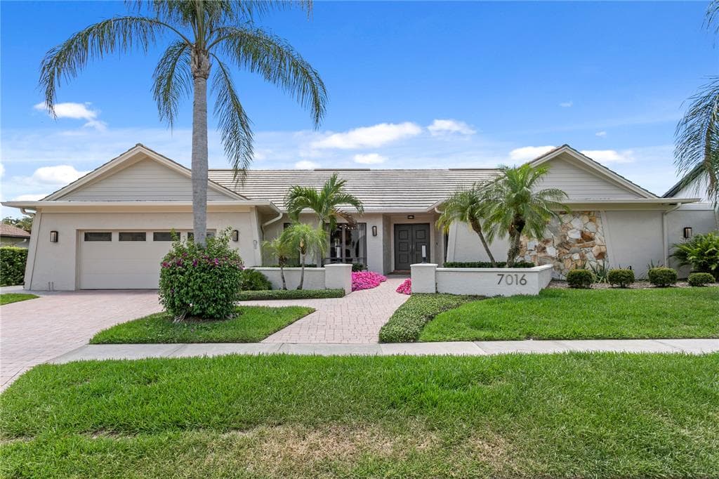 7016 PELICAN ISLAND DRIVE TAMPA, FL 33634