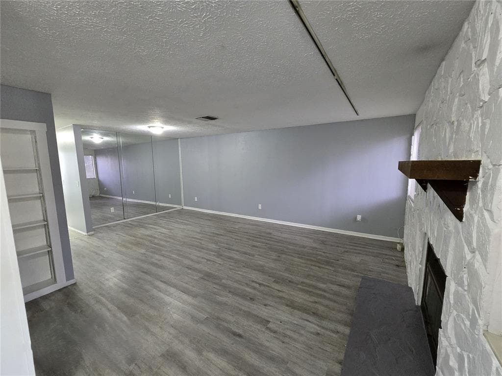 4710 STONEPOINTE PLACE TAMPA, FL 33634