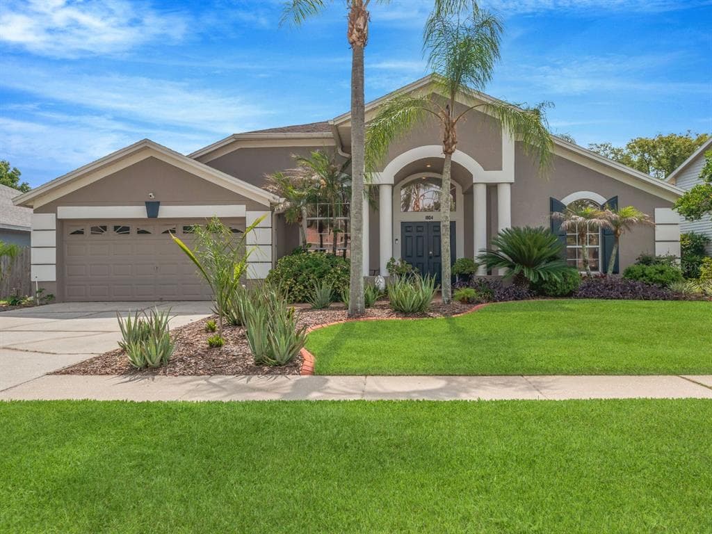 1804 RIVER CROSSING DRIVE VALRICO, FL 33596