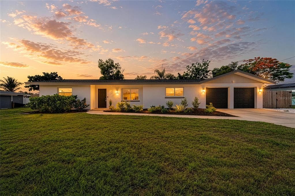 2544 ORSOVA WAY SARASOTA, FL 34231