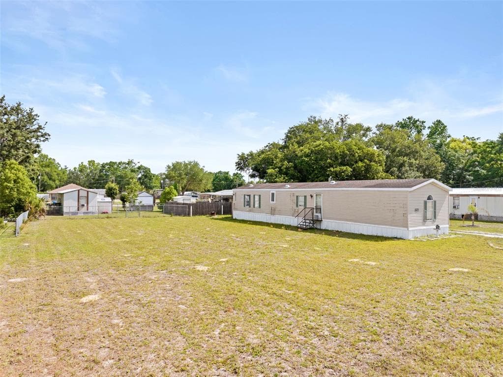 16127 NARROW STREET BROOKSVILLE, FL 34604