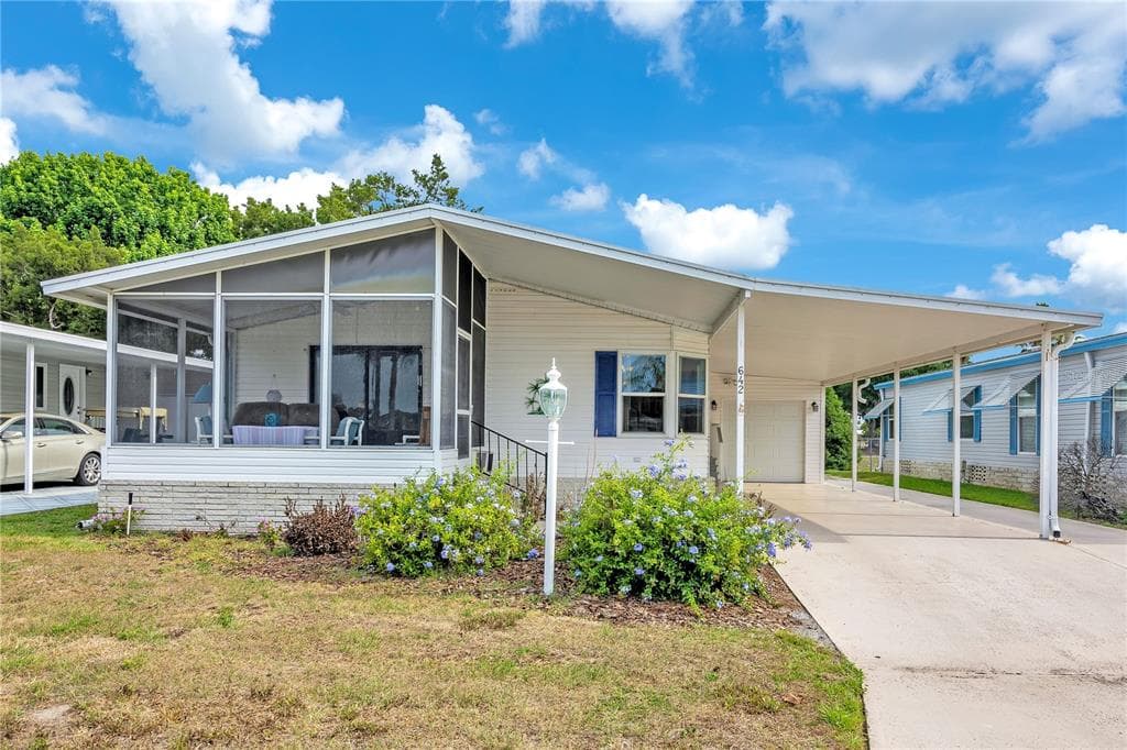 642 POLO PARK EAST BOULEVARD DAVENPORT, FL 33897