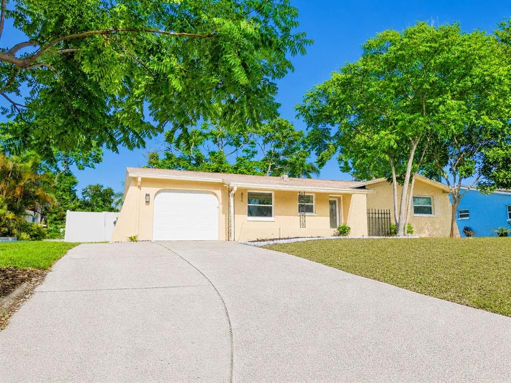850 KAREN ST PALM HARBOR, FL 34683