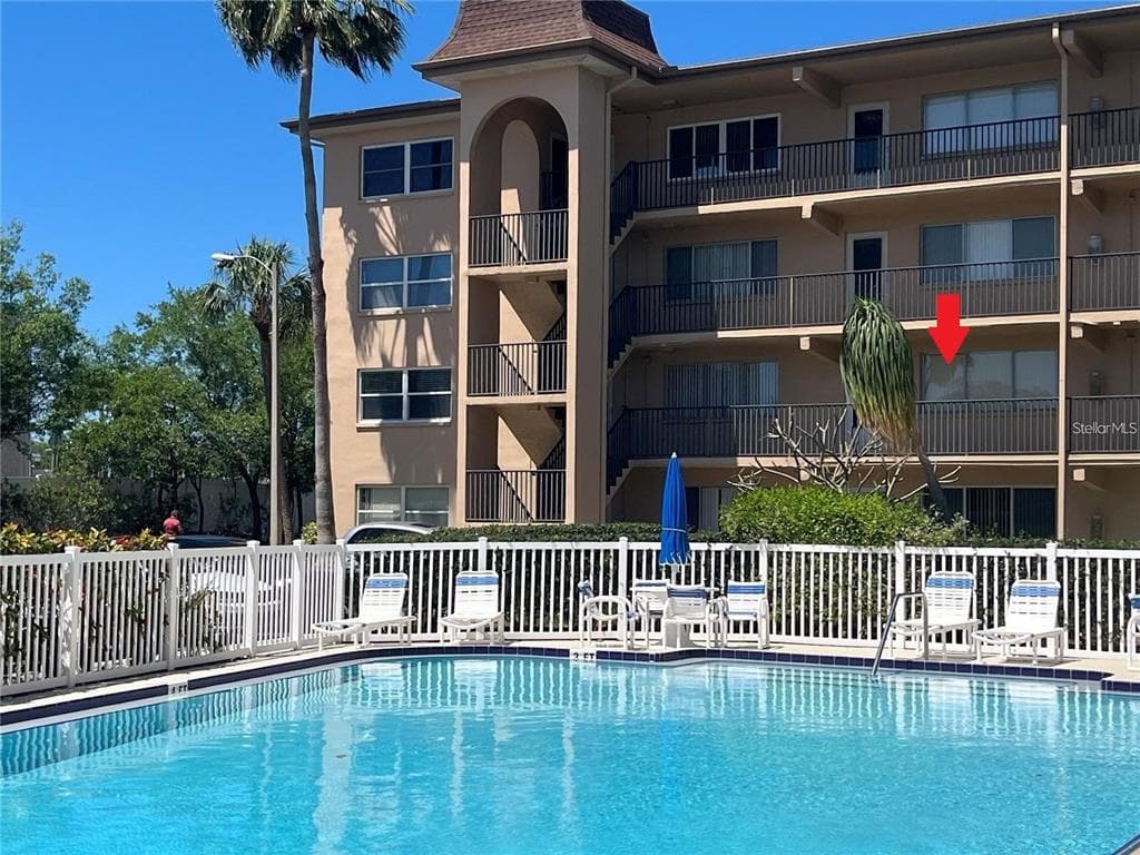 2525 W BAY DRIVE UNIT B22 LARGO, FL 33770