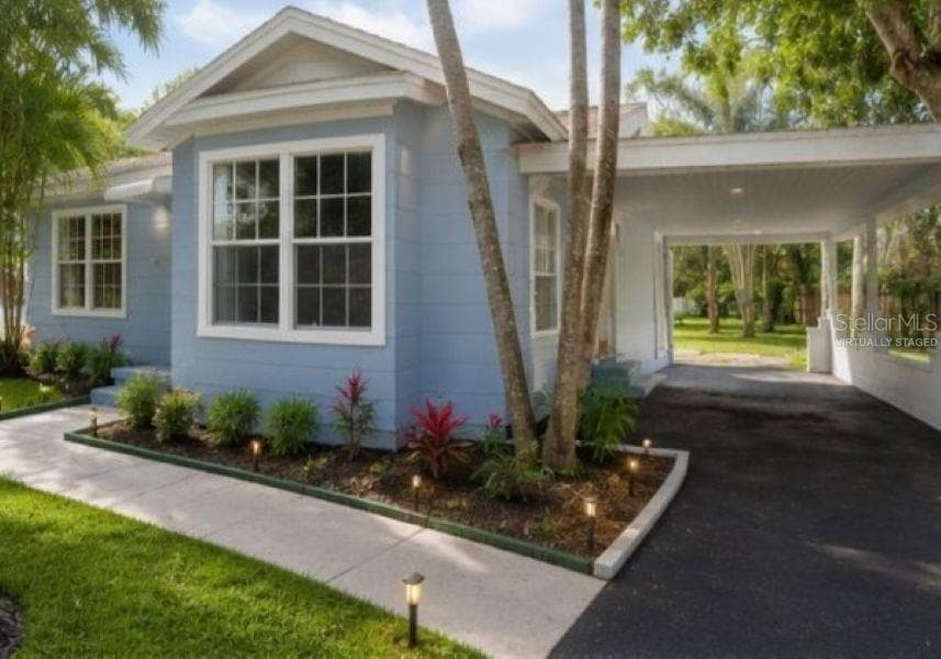 1714 2ND AVENUE E BRADENTON, FL 34208