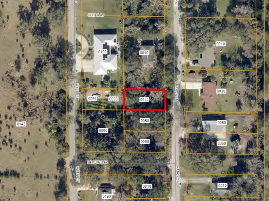 136 NANCY STREET OAK HILL, FL 32759