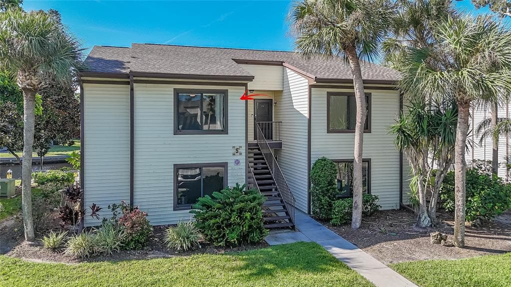372 MOORINGS COVE DRIVE UNIT 372