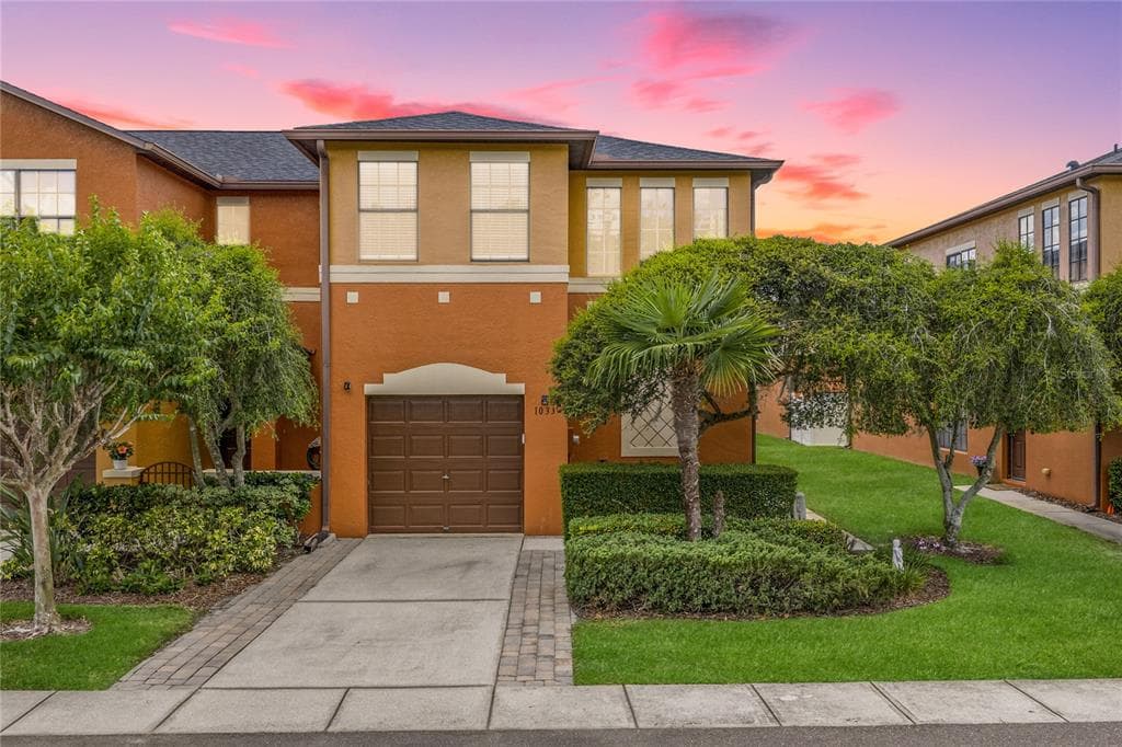 1033 BLACKWATER DRIVE