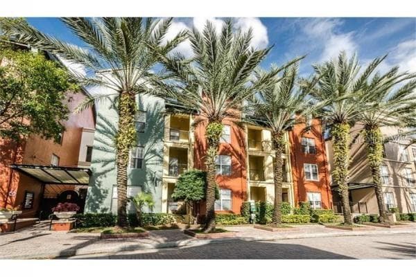 2411 W HORATIO STREET UNIT 524 TAMPA, FL 33609